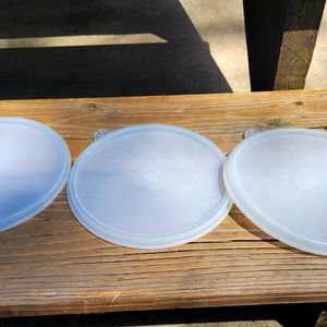 Tupperware lids only
